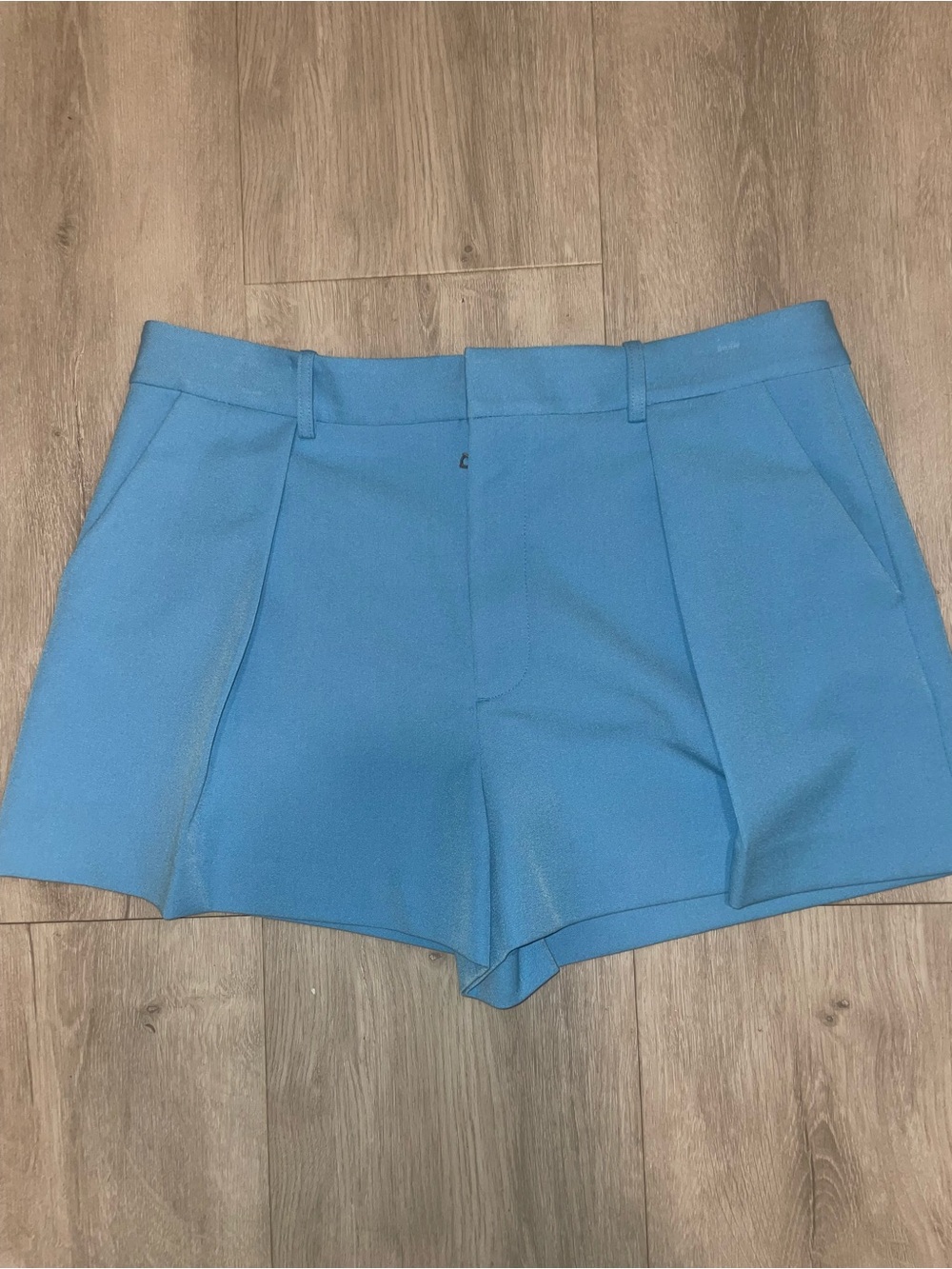 NWOT Alice + Olivia High-Waisted Tailored Shorts Size 14 Sky Blue